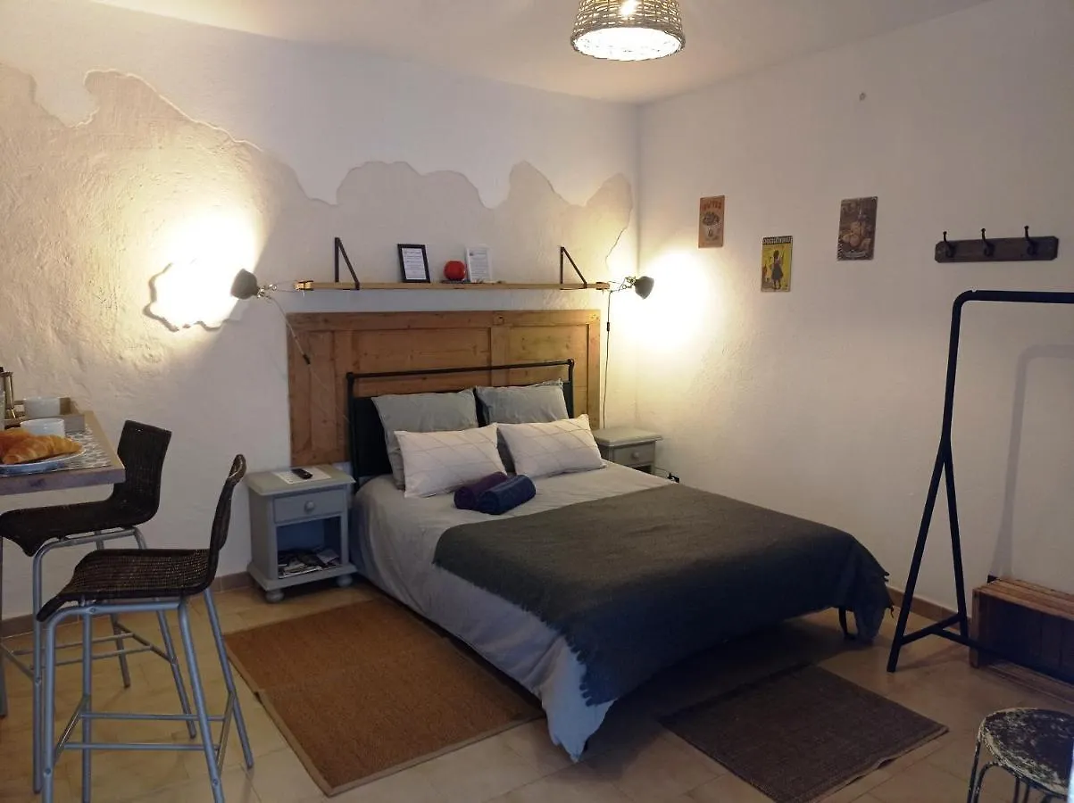 Comme Un Petit Gite Au Coeur Du Vieux Village location